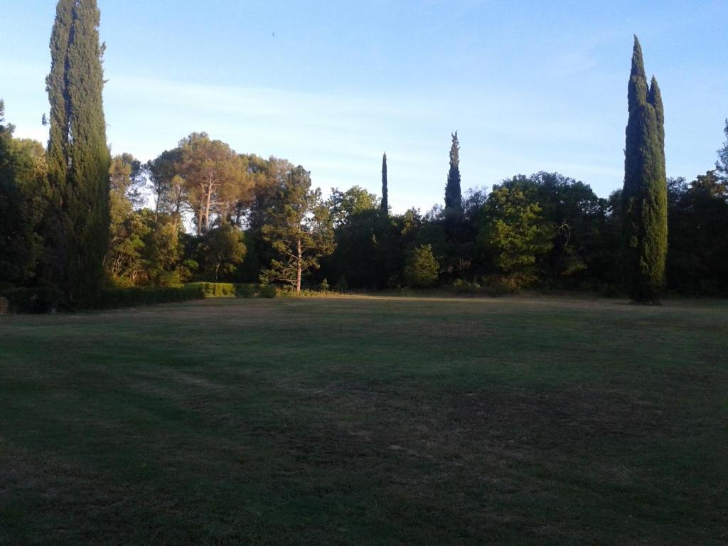 Prades-le-Lez Domaine De Saint Clement Bed & Breakfast エクステリア 写真